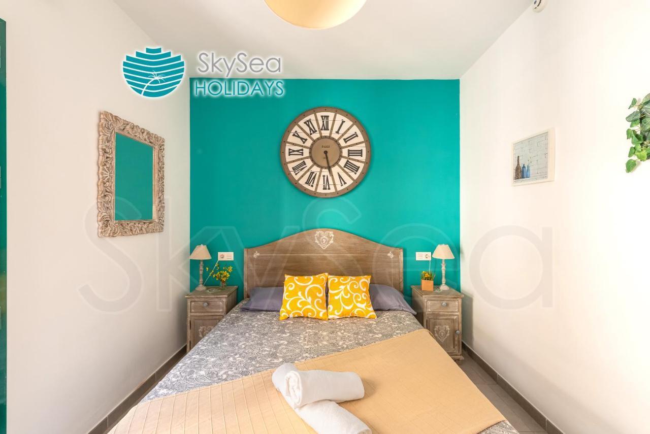 Skysea Holidays City Center Suites Malaga Zewnętrze zdjęcie