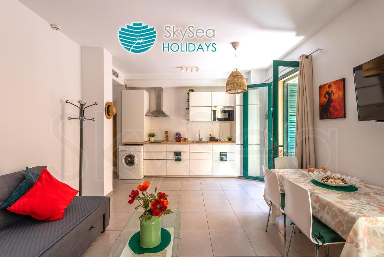 Skysea Holidays City Center Suites Malaga Zewnętrze zdjęcie
